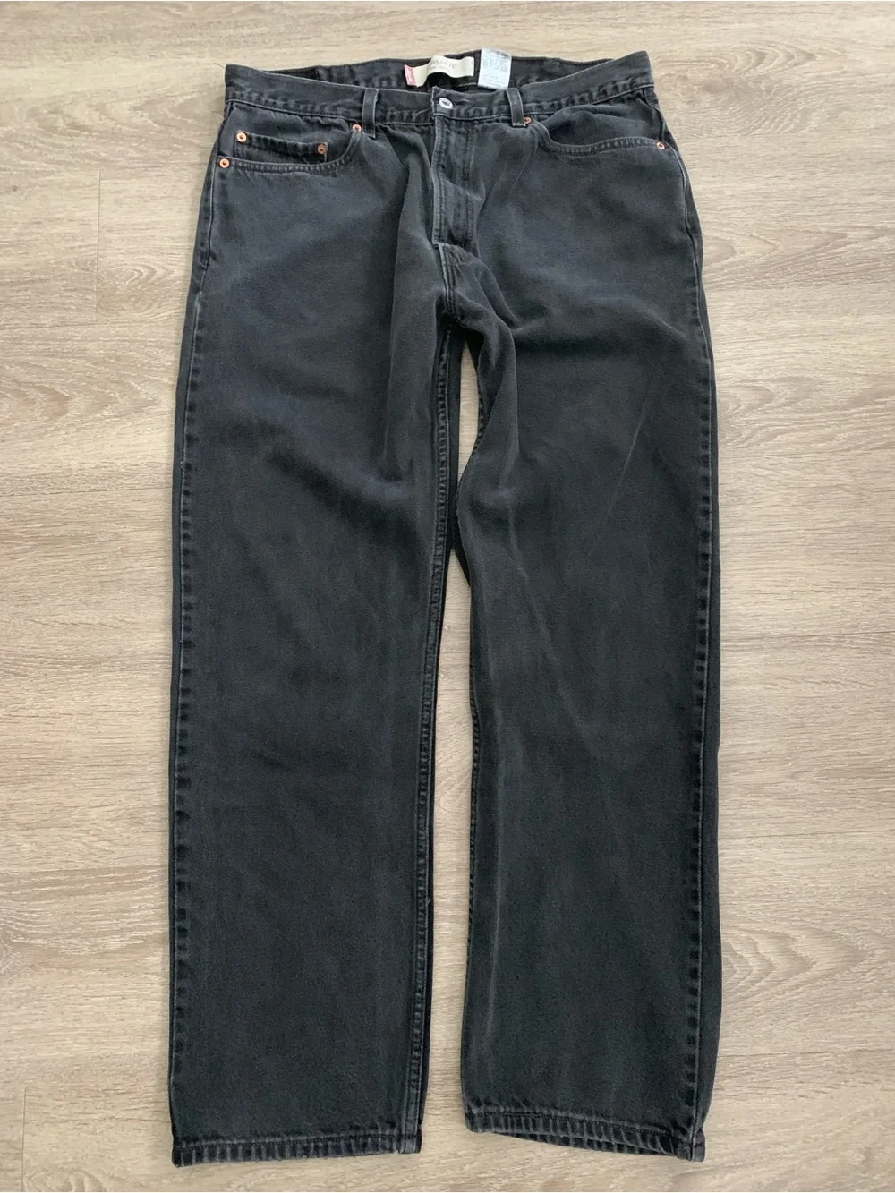 Levis levi black